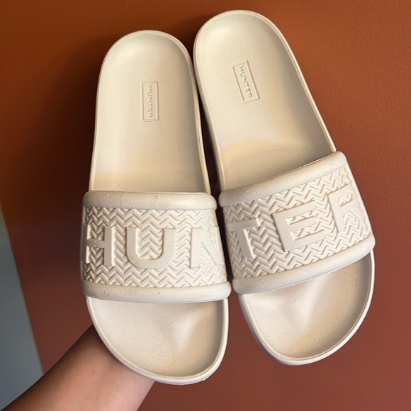 White Hunter slides - Picture 2 of 4